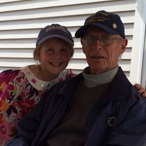 Meet your Posher, Caroline